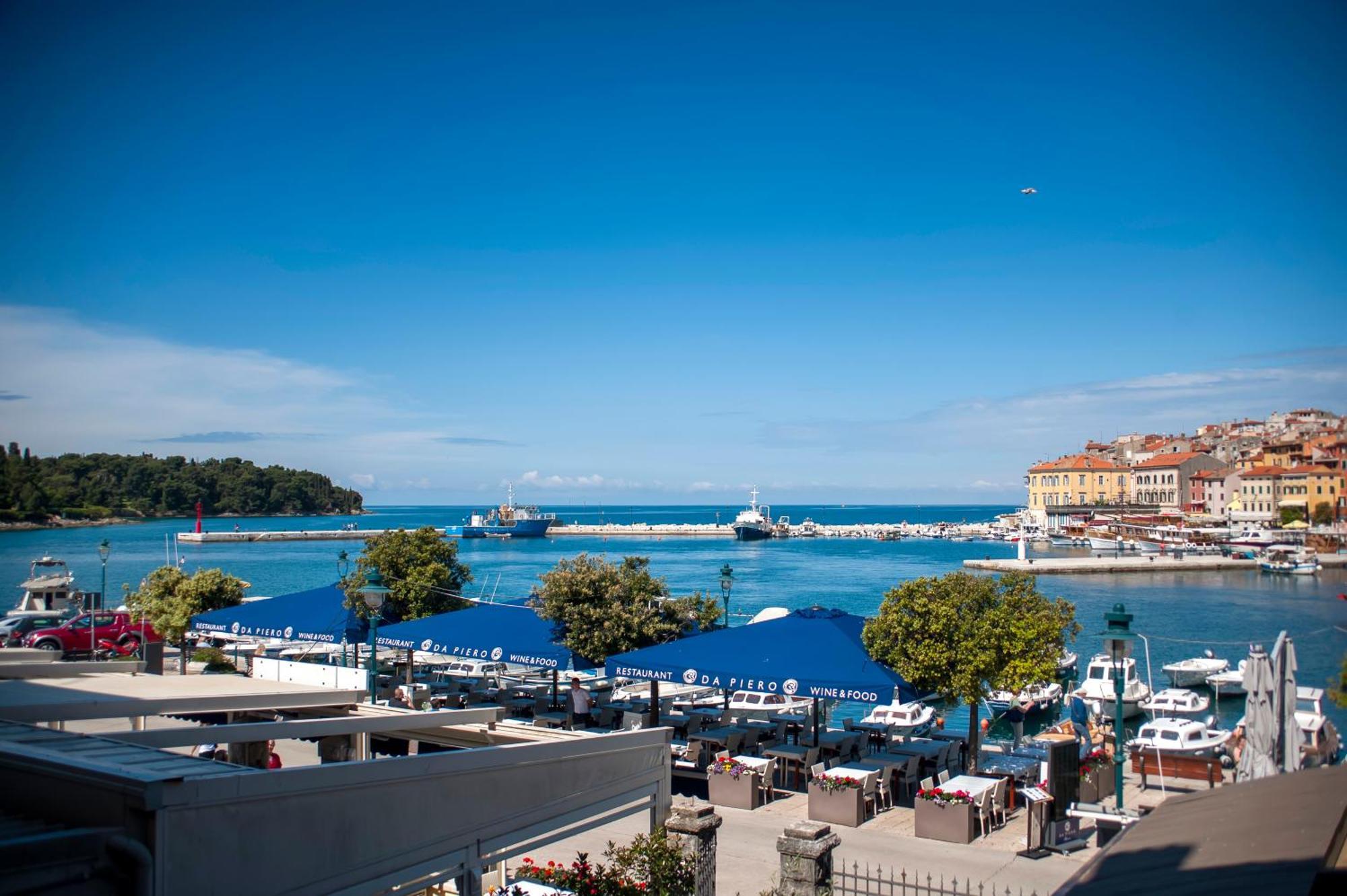 Riva Blu Sea View Apartment Rovinj Exterior photo